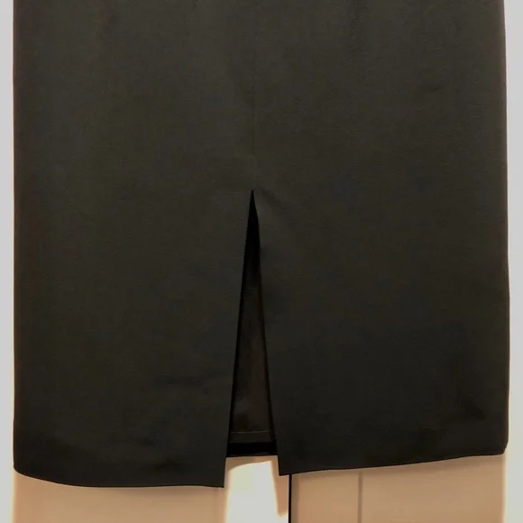 Vintage Moschino Cheap and Chic Black Pencil Skirt, sz 6 - Picture 4 of 8